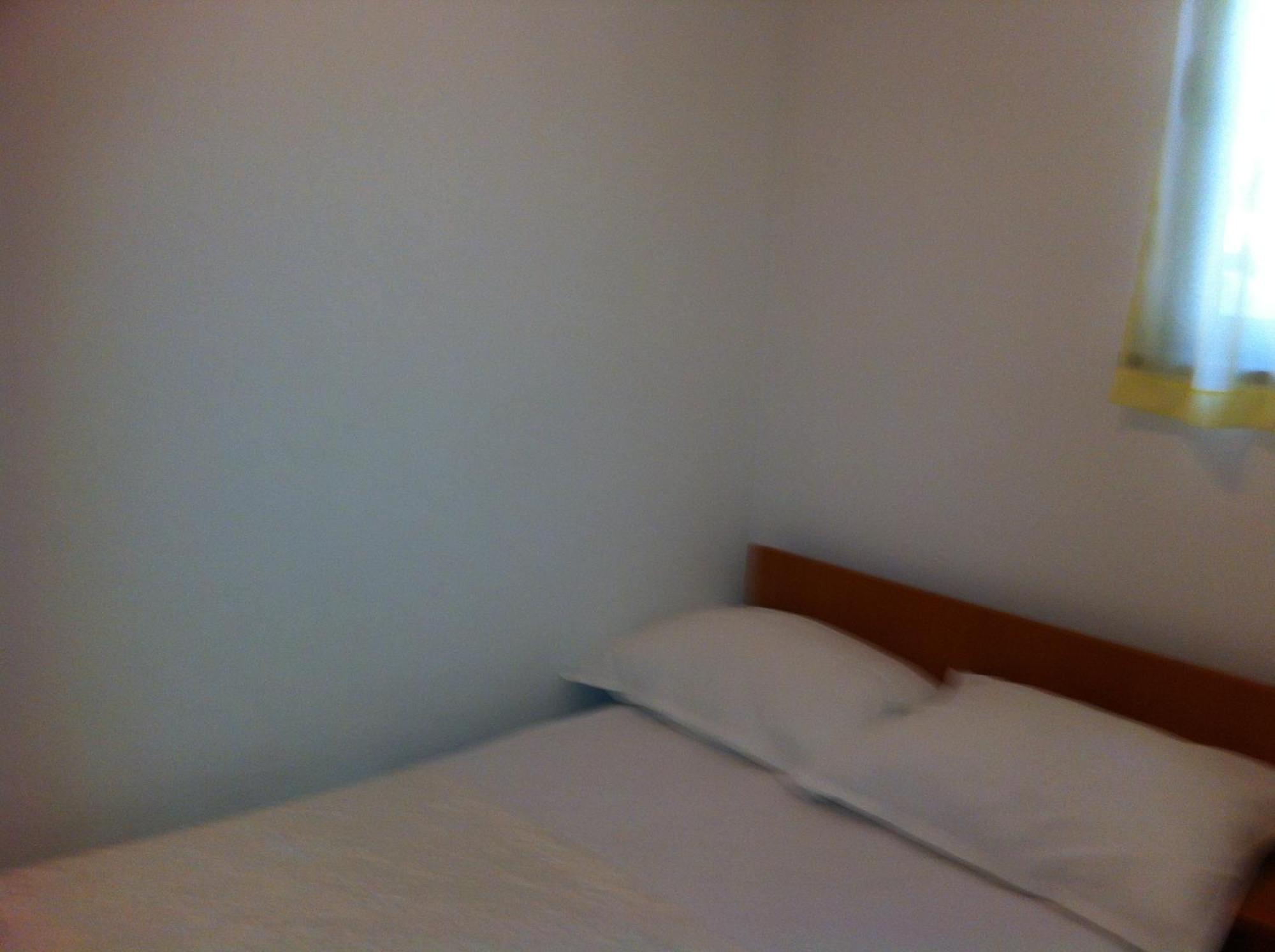 Apartments Juric Baska Voda Room photo