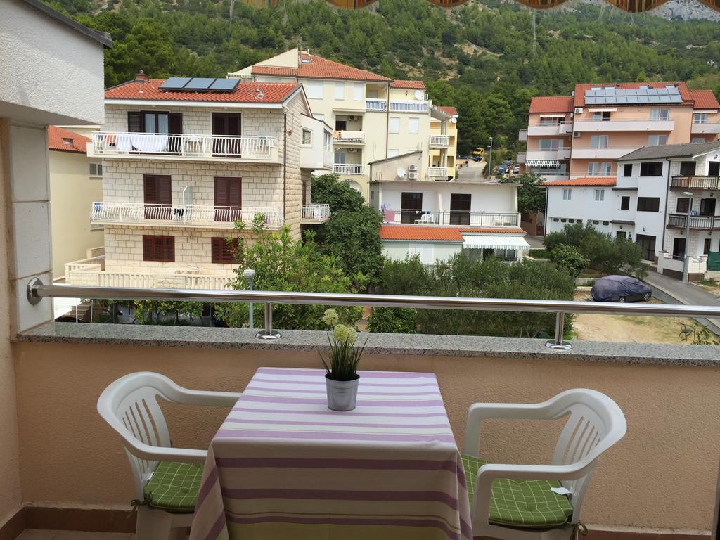 Apartments Juric Baska Voda Exterior photo