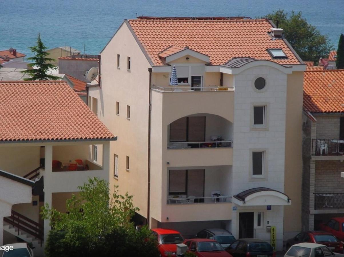 Apartments Juric Baska Voda Exterior photo